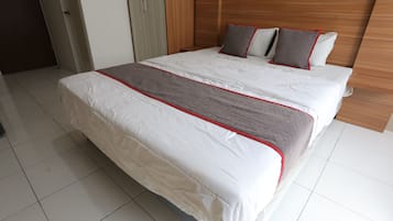 Deluxe Double Room | Free WiFi, bed sheets