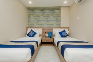 Deluxe Room - Hotel Blue Ocean Residency  (Mumbai)