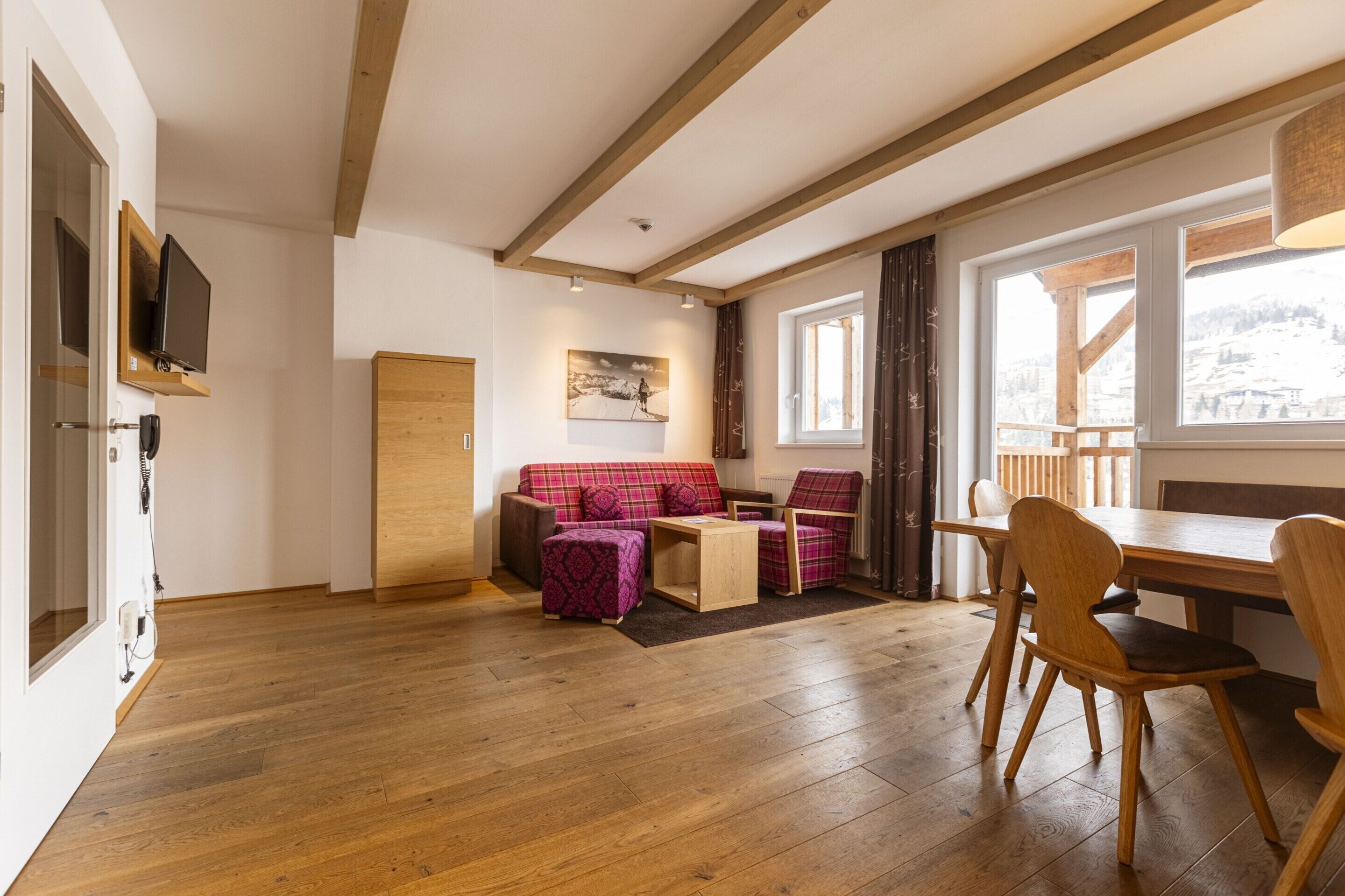 Apartment | Living area