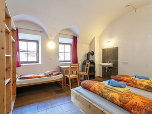 3 chambres, accès Internet