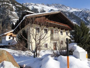 Exterior - Nice apartment near the ski bus to Sölden (Huben)