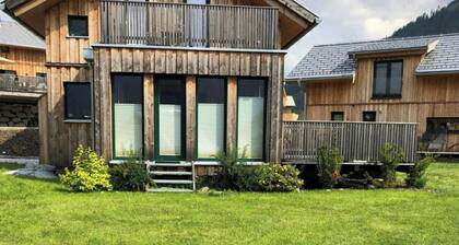 Chalet with sauna and direct access to the piste
