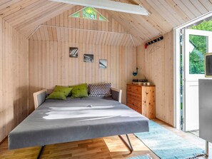 3 bedrooms, WiFi