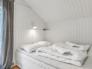 3 bedrooms, WiFi