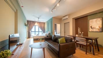 Apartament Gallery | Sala d'estar | Televisor de pantalla plana