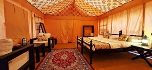 1 bedroom, desk, laptop workspace, iron/ironing board - Prayagraj Cottages By Ganges View Stays (Karchana)