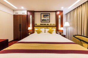 Deluxe Double Room, City View