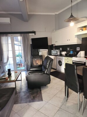 Uklassifisert bilde, 5 av 14, knapp