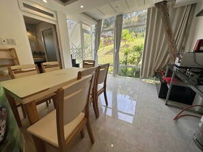 Family Villa, Garden View