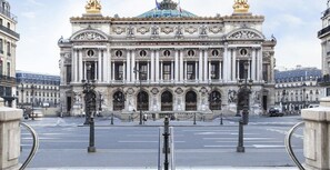 Point of interest - TBS 125 - Elegant and luxurious apartment (Paris)