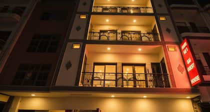 Shri Sai Guest House - Opp Azadpur Main Mandi