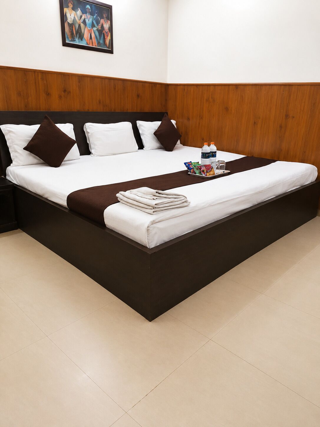 Photo - Shri Sai Guest House - Opp Azadpur Main Mandi