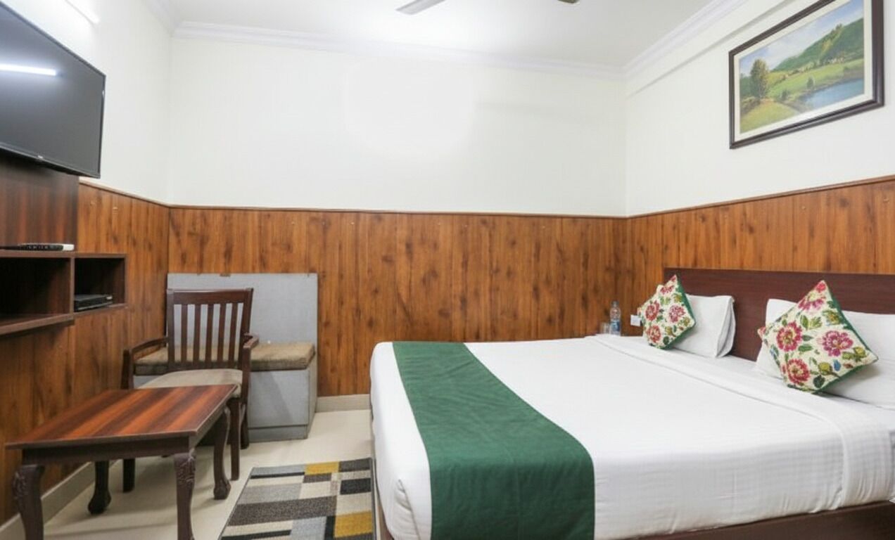 Foto - Shri Sai Guest House - Opp Azadpur Main Mandi I Couple Friendly I Metro Access