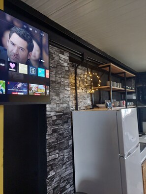 Unclassified image, 5 of 14, button - Jim3 Villa (Andravida)