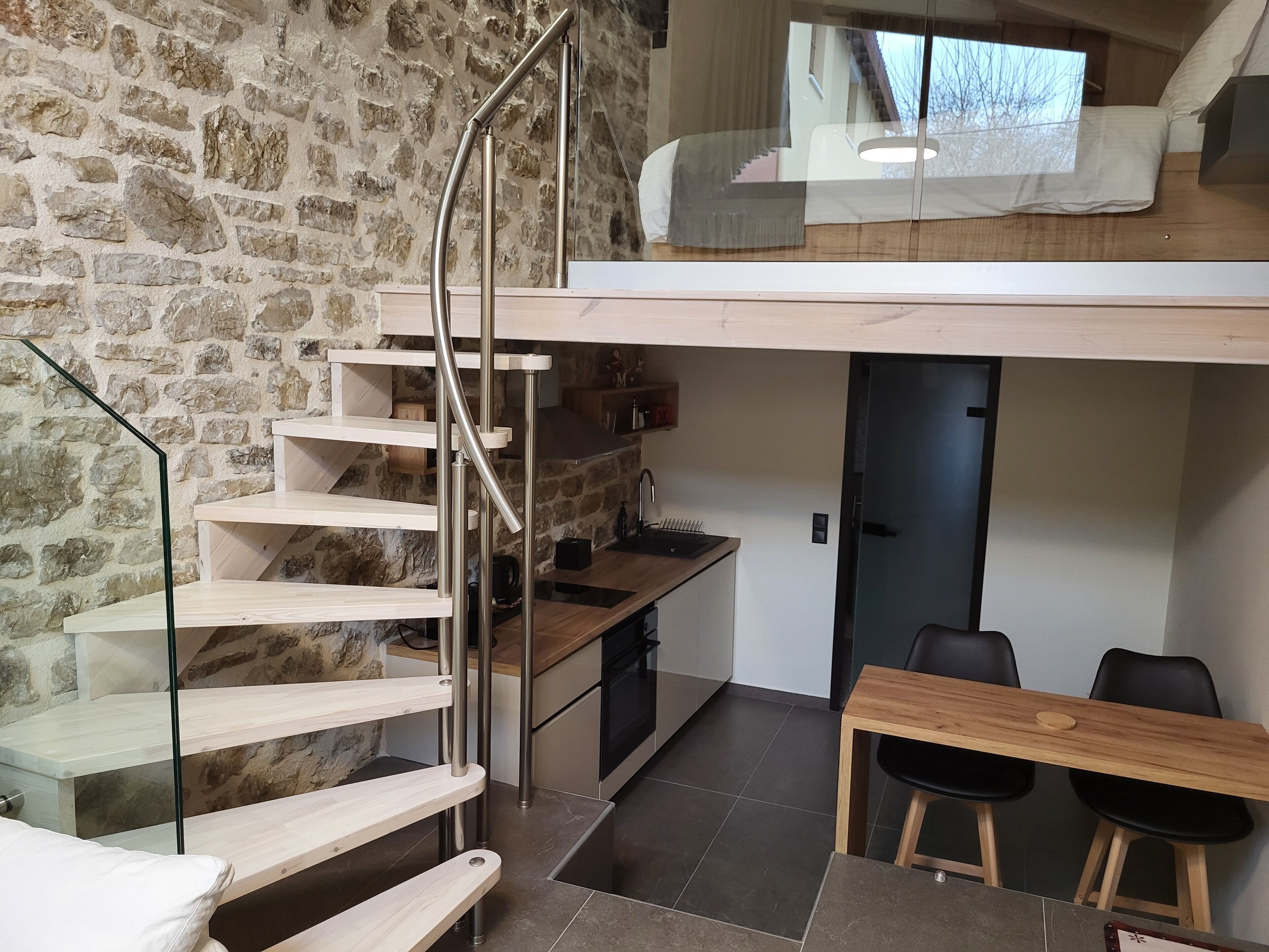 Ullakkohuoneisto | Yksityinen keittiö