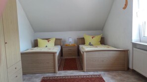 2 bedrooms, free WiFi, bed sheets