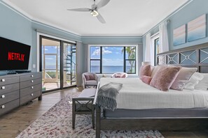 5 habitaciones, escritorio y tabla de planchar con plancha