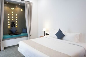 Standard double | Memory foam beds, minibar, in-room safe, free WiFi - Madri Haveli Retreat (Udaipur)