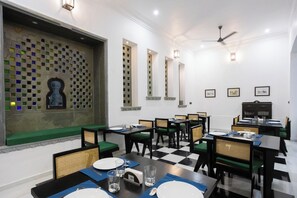 Restaurant - Madri Haveli Retreat (Udaipur)