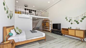 3 bedrooms, iron/ironing board, free cribs/infant beds, free WiFi