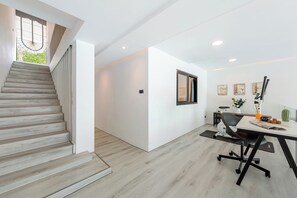 3 Schlafzimmer, Bügeleisen/Bügelbrett, kostenlose Babybetten