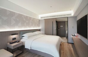 Chambre Supérieure, vue jardin | Espace de travail pour ordinateur portable, Wi-Fi gratuit