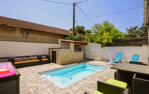 Pool - Amazing home in Morières les Avignon (Morières les Avignon)