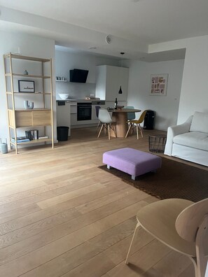 Interior - Vacation apartment 'Feigental' in the countryside with terrace (Überlingen)