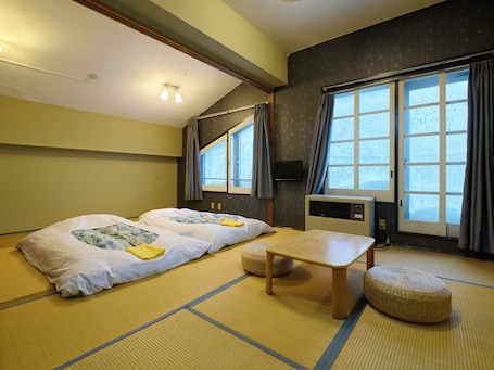 Phòng truyền thống, không hút thuốc, phòng tắm dùng chung (Shared Bath and Toilet) | Truy cập Internet không dây miễn phí