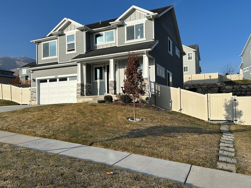 Apartment in Saratoga Springs, 2-bedroom, 1-bathroomm