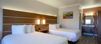 Cozy Comfort Queen Room Near Bell Rock Mountain - Family Retreat