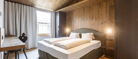 2 bedrooms, Internet