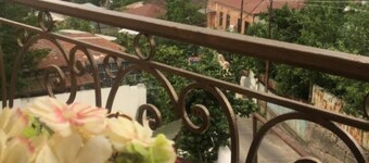 Spacious 4-bedroom house in charming Kutaisi with WiFi, AC