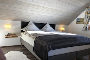 3 bedrooms, free WiFi - Apartment in Ebene Reichenau with garden (Ebene Reichenau)