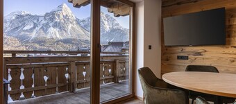 Lavish apartment with sauna