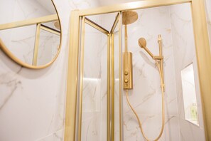 Apartment | 1 bedroom - Spacious Modern Studio in Central London (London)