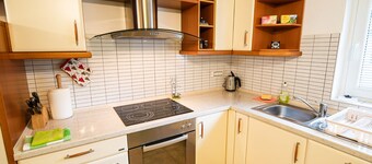 Highland Valley Apartment With Terrace