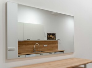 Studio (Standard Studio Apartment) | Private kitchen | Fridge - Exclusive and Classy Apartments Downtown Ljubljana (Ljubljana)