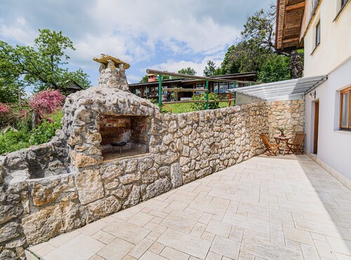 Hidden Authentic Haven Apartments