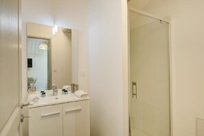 Dusche, Haartrockner