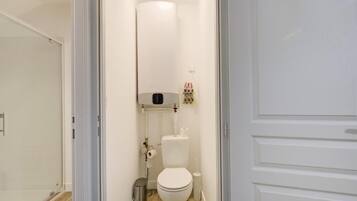 Een douche, een haardroger