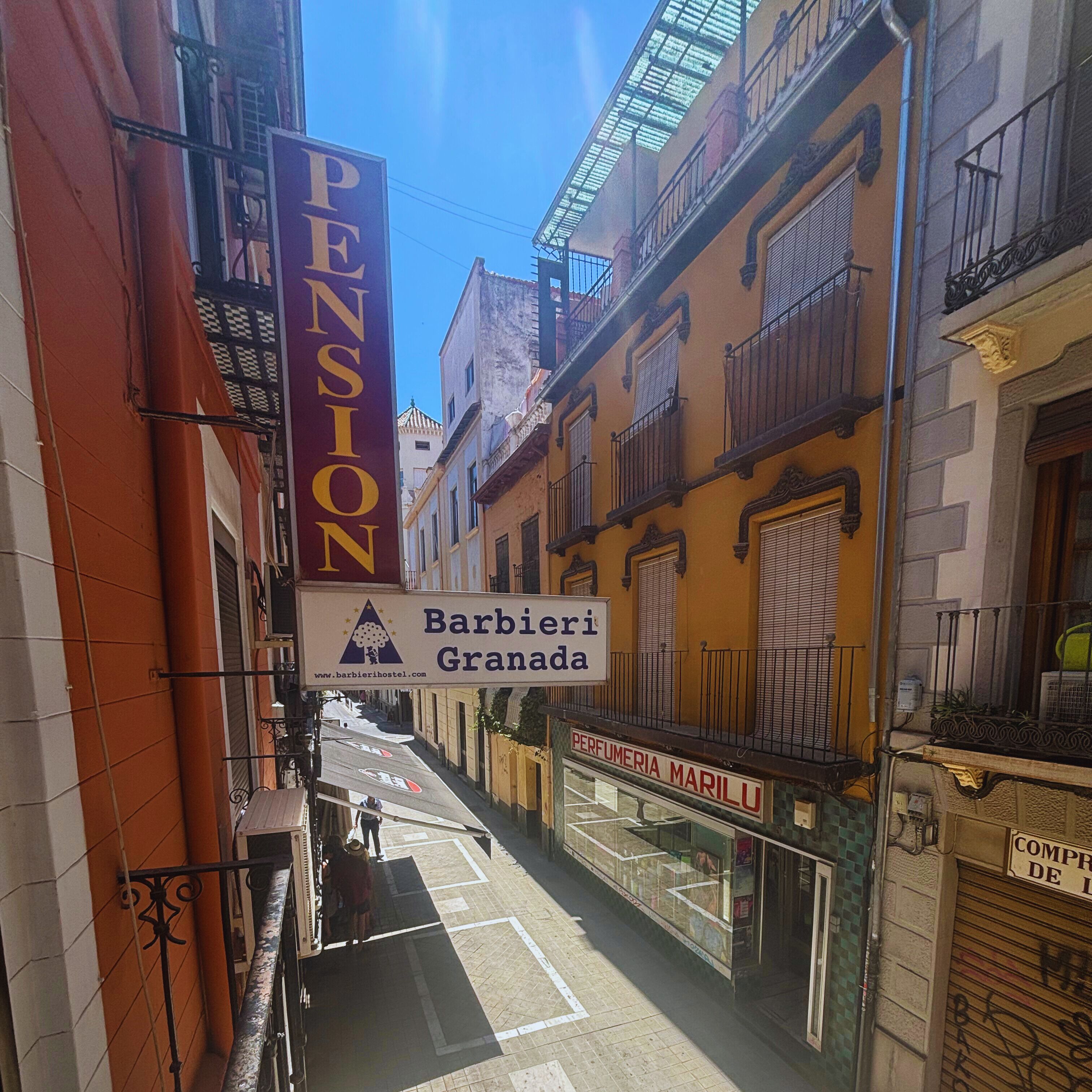 Foto - Barbieri Granada Pensión