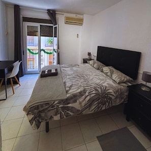 Wifi gratis y ropa de cama 