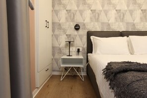 Apartment | Front of property