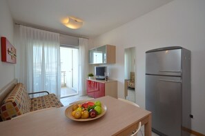 Interior - Comfortable flat with pool (Bibione)