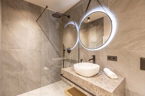 Imagem sem classificação, 2 de 17, botão