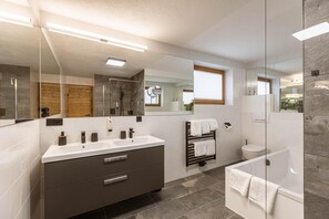 Een douche, een haardroger