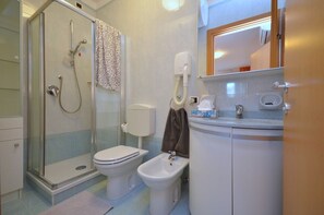 Dusche, Haartrockner