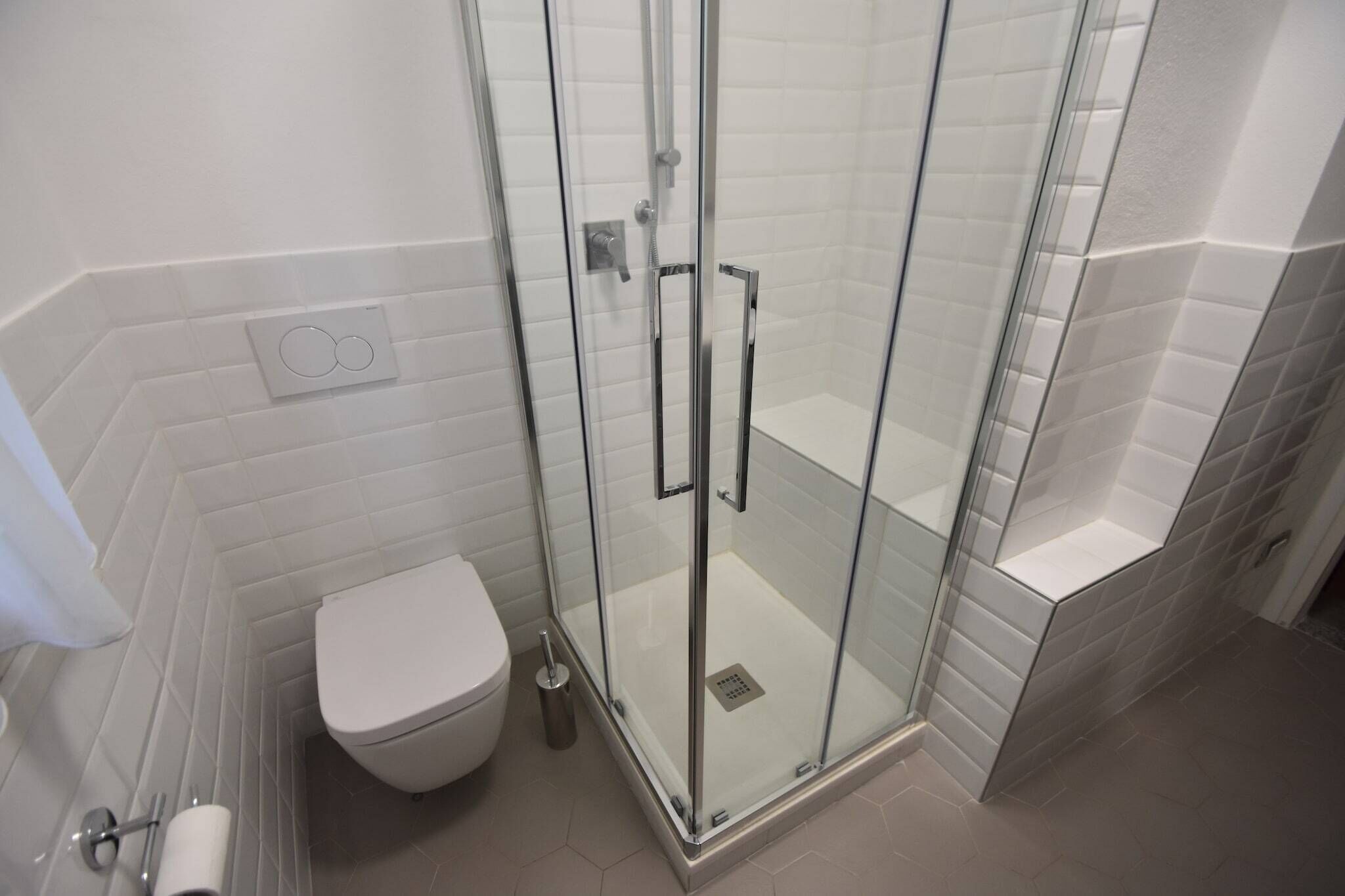Douche, bidet