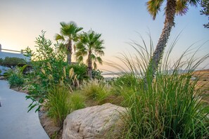 4 bedrooms, desk - Luxury Villa Delphinus - Allparos Villas (Paros)